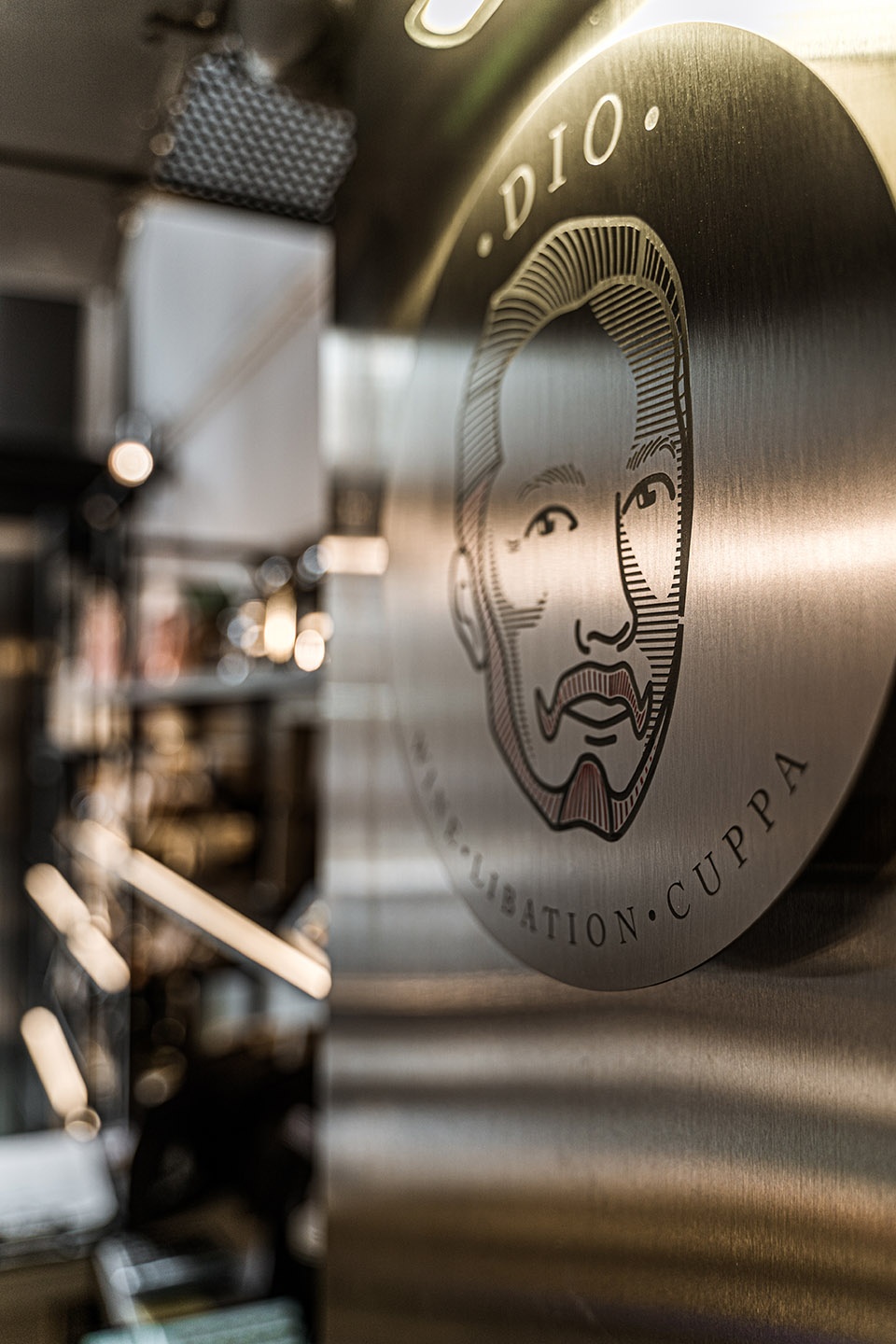 dio cafe bar by finorm studio