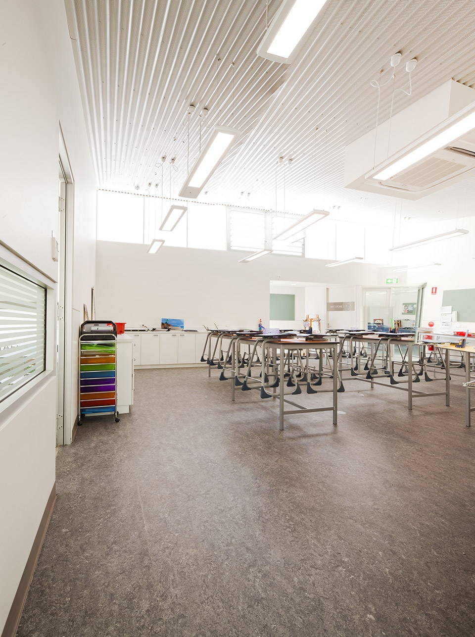 victor harbor senior high school by hames sharley