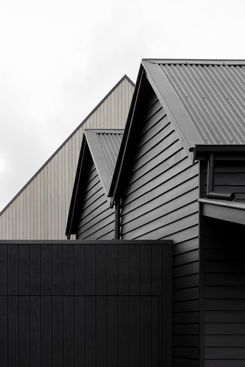 Barwon Heads House by Adam Kane Architects