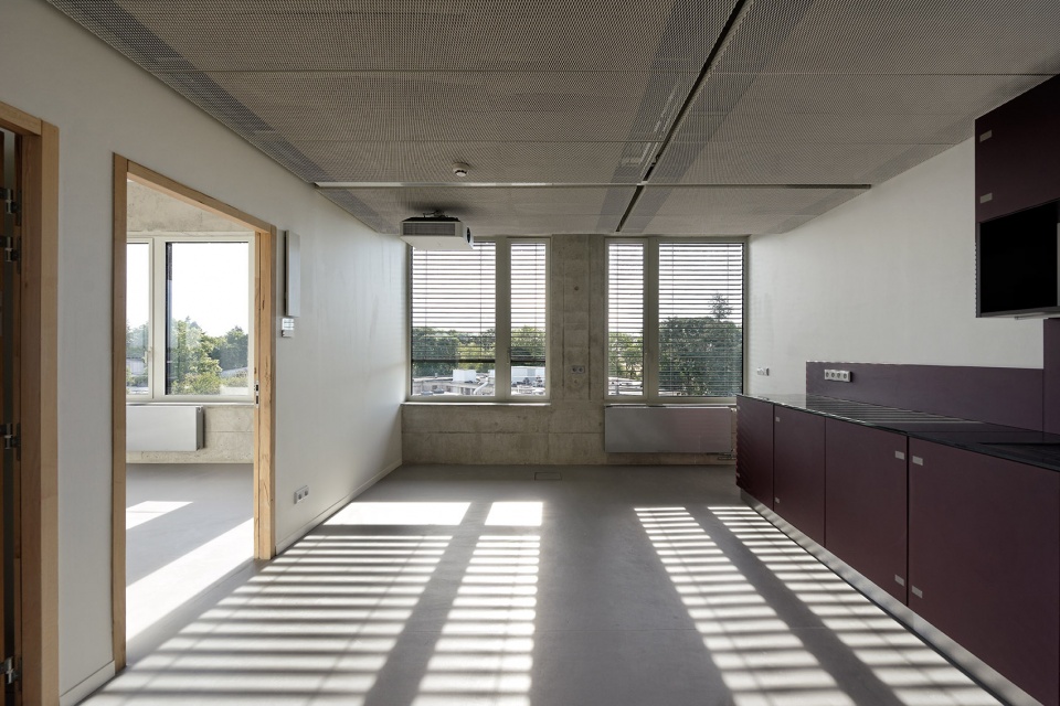 Campus CEA Paris Saclay Neuroscience Institute by Dietmar Feichtinger Architectes Celnikier Grabli Architectes