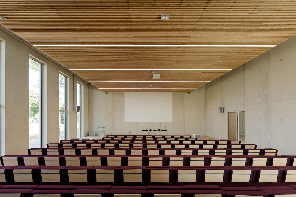 Campus CEA Paris Saclay Neuroscience Institute by Dietmar Feichtinger Architectes Celnikier Grabli Architectes
