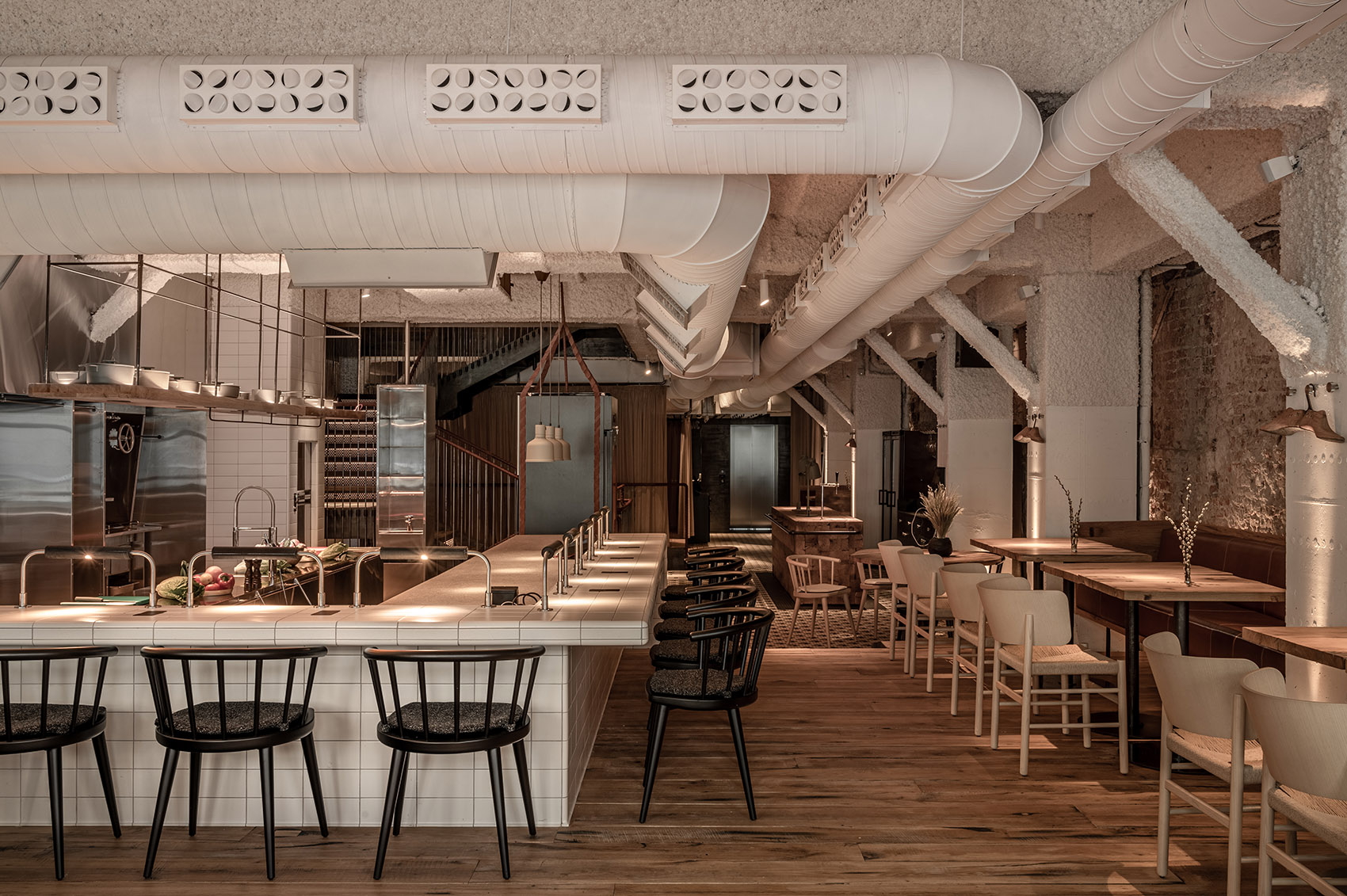 MAD Bars House by YOD design lab - 谷德设计网
