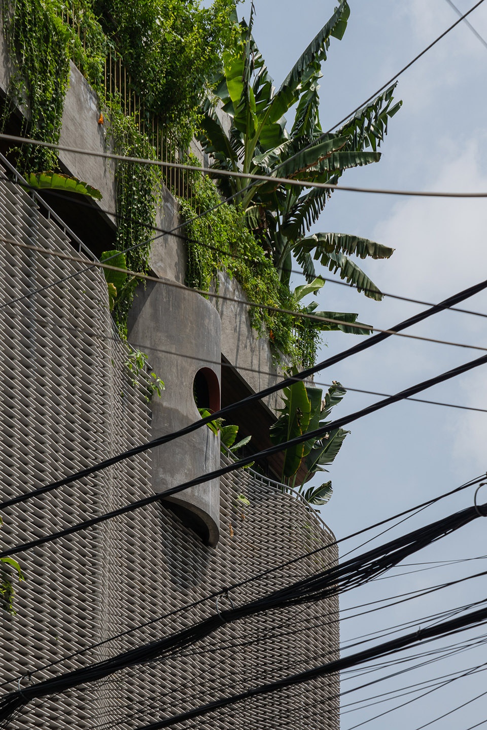 HOA S HOUSE by H 2