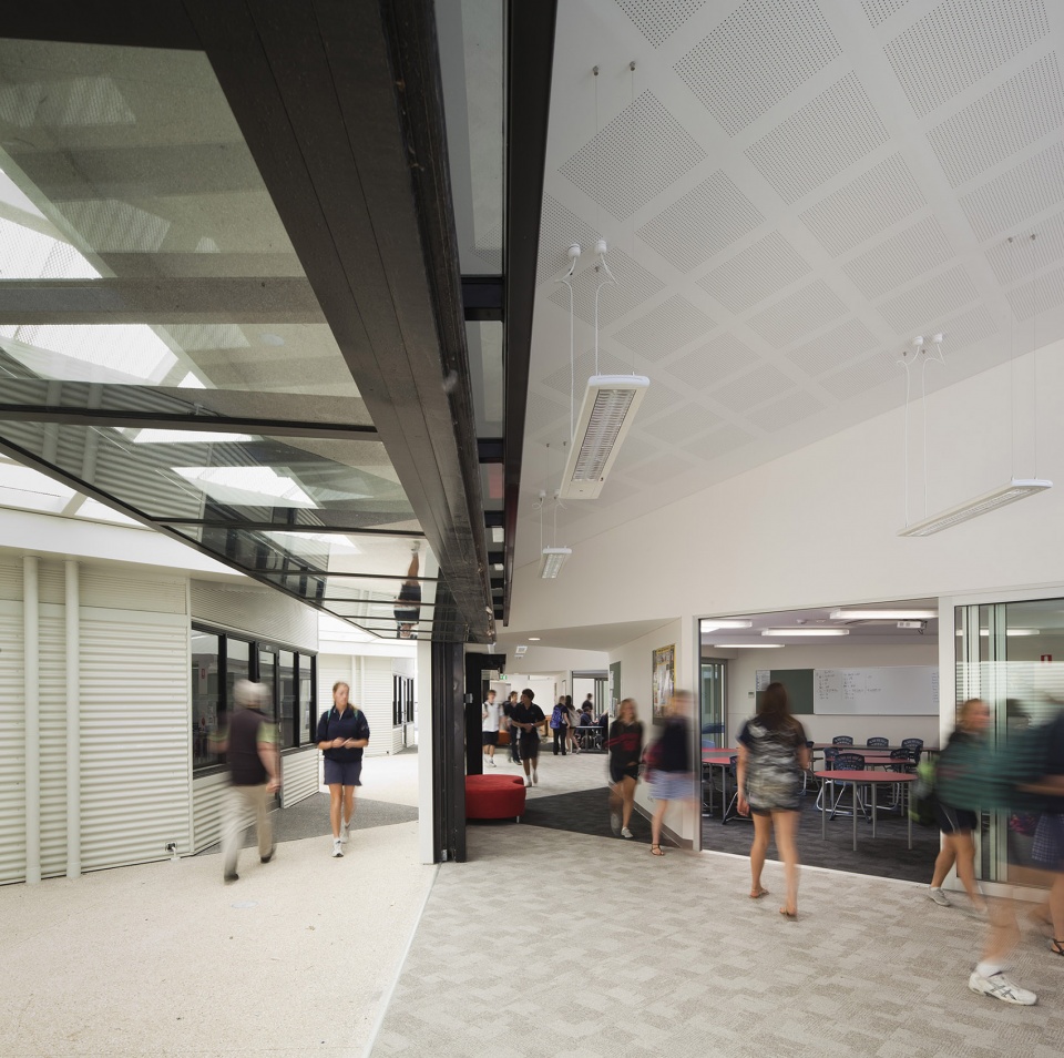 victor harbor senior high school by hames sharley