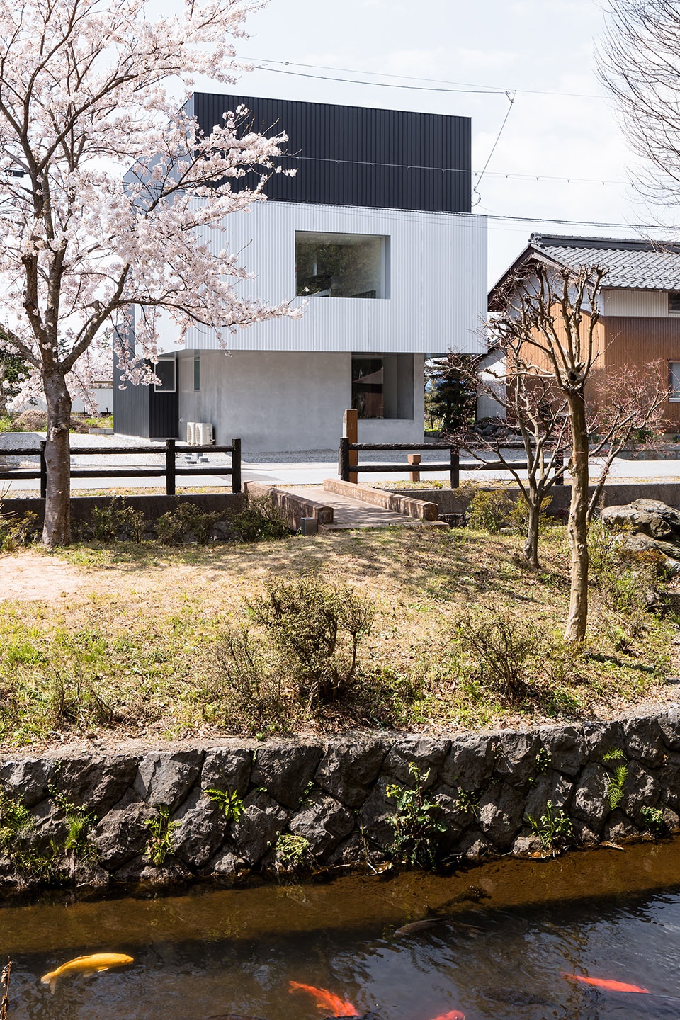 FRAME HOUSE Form Kouichi Kimura Architects