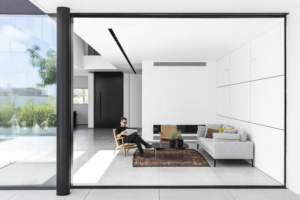 x6 two in one houses by raz melamed architect