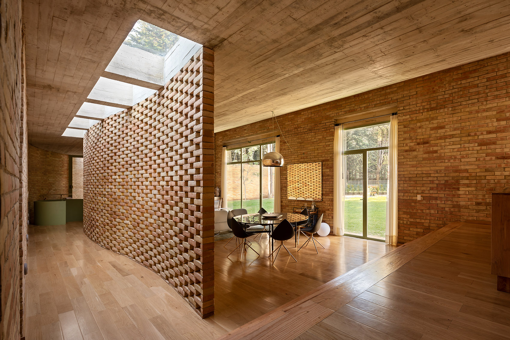 Forest House by LANZA Atelier - 谷德设计网