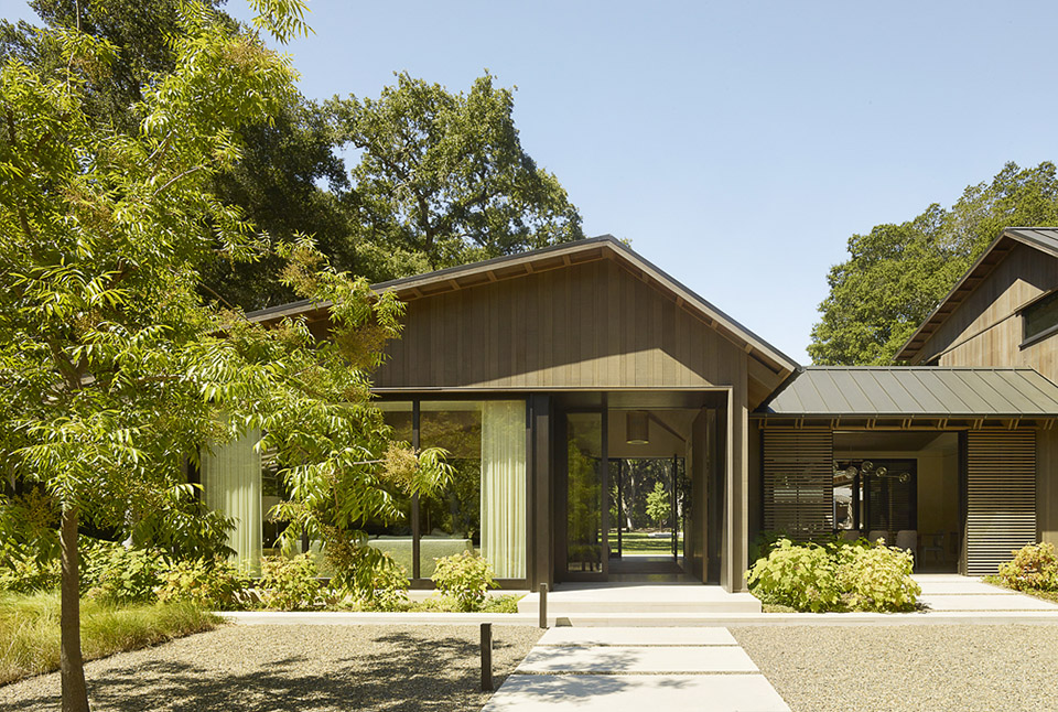 Oak Woodland Residence by Walker Warner Architects 谷德设计网