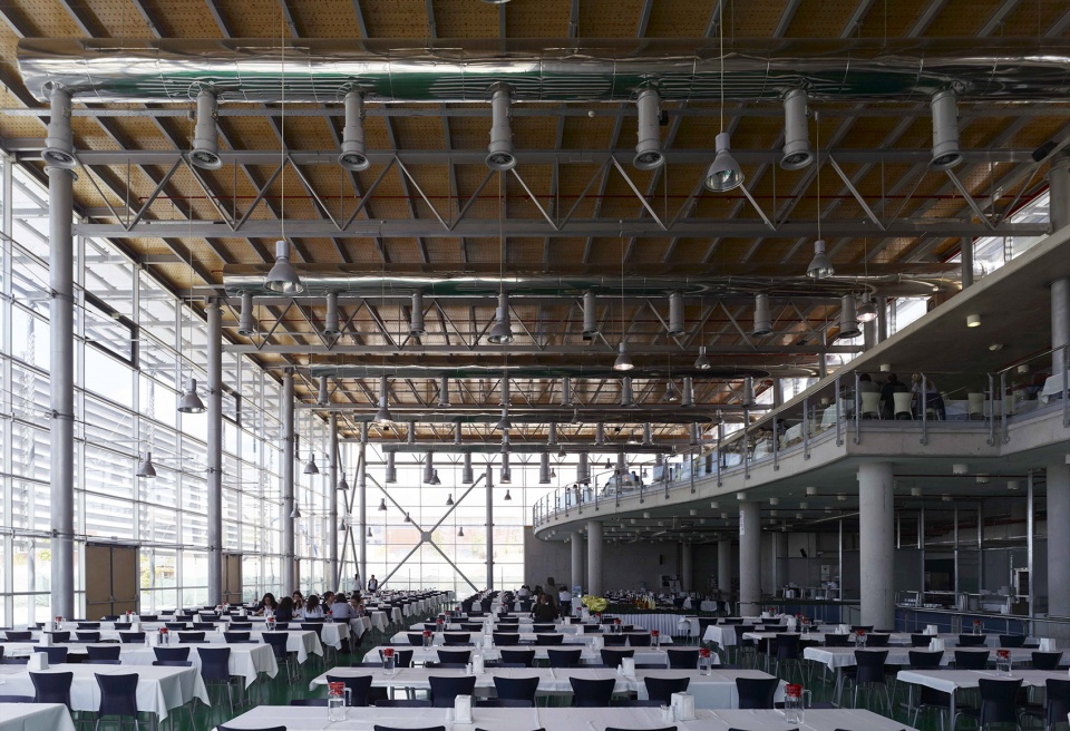 Ted Ankara College by Uygur Architects