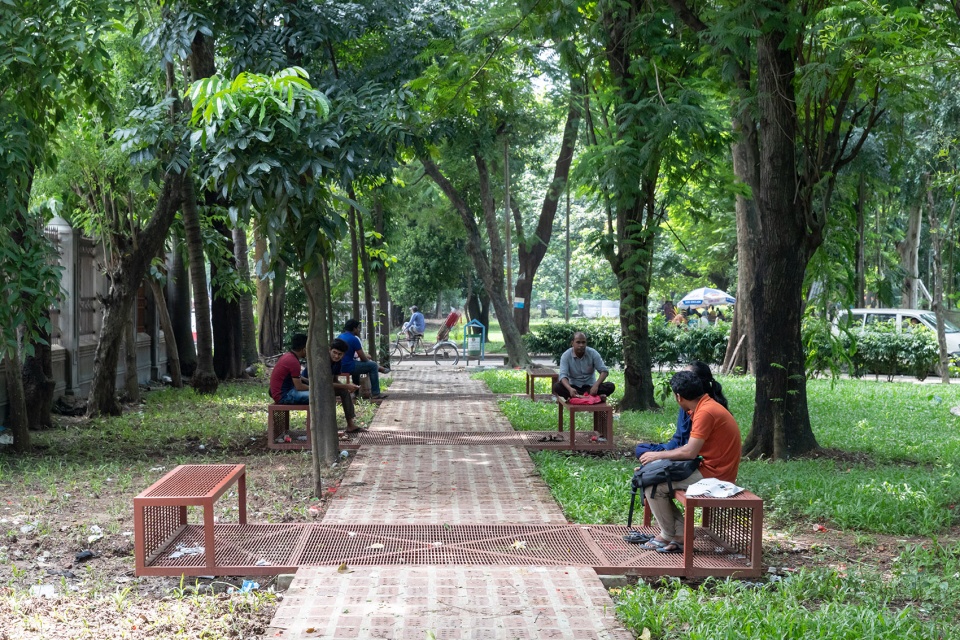 kola bhaban prangon landscape architecture at faculty of arts university of dhaka by sthanik consultants