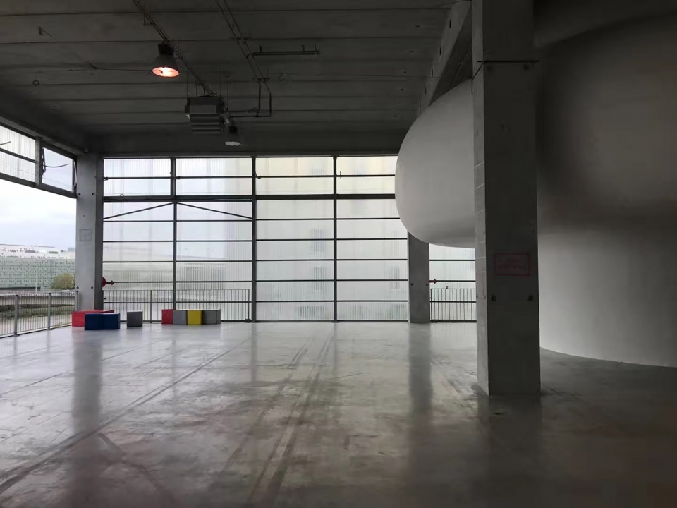 What was it like studying in the architecture school designed by Pritzker Prize winner