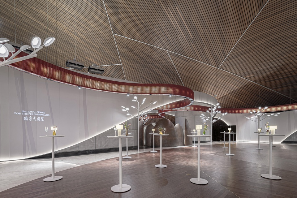 ncpa western cuisine national centre for the performing arts of china by golucci interior architects