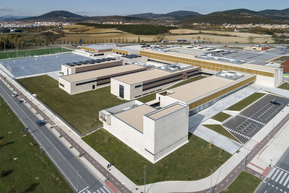 Polytechnical Institute Salesianos Pamplona Garmendia Cordero Arquitectos Tcga Arquitectos
