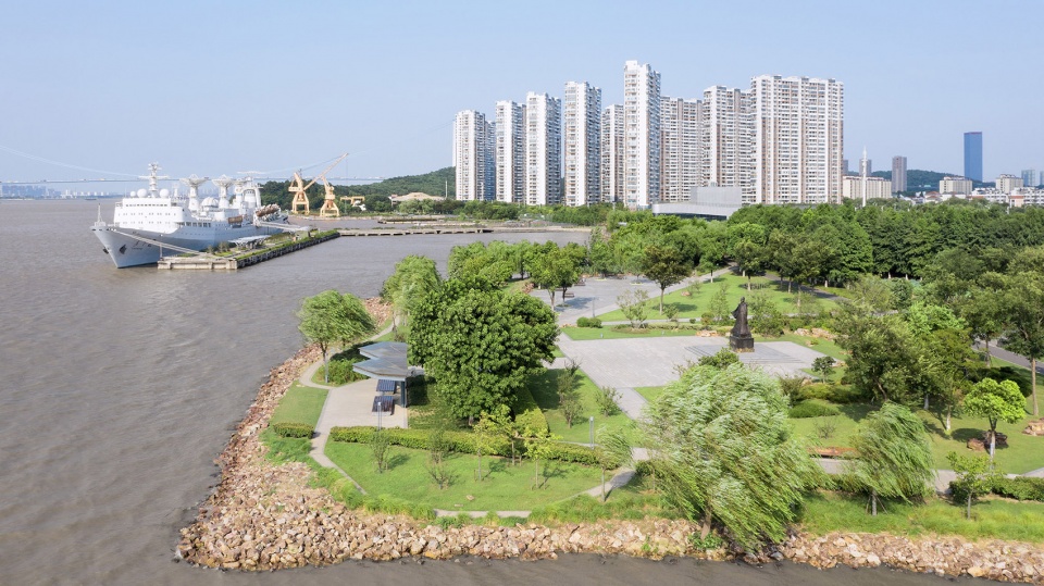 Docklands Park BAU