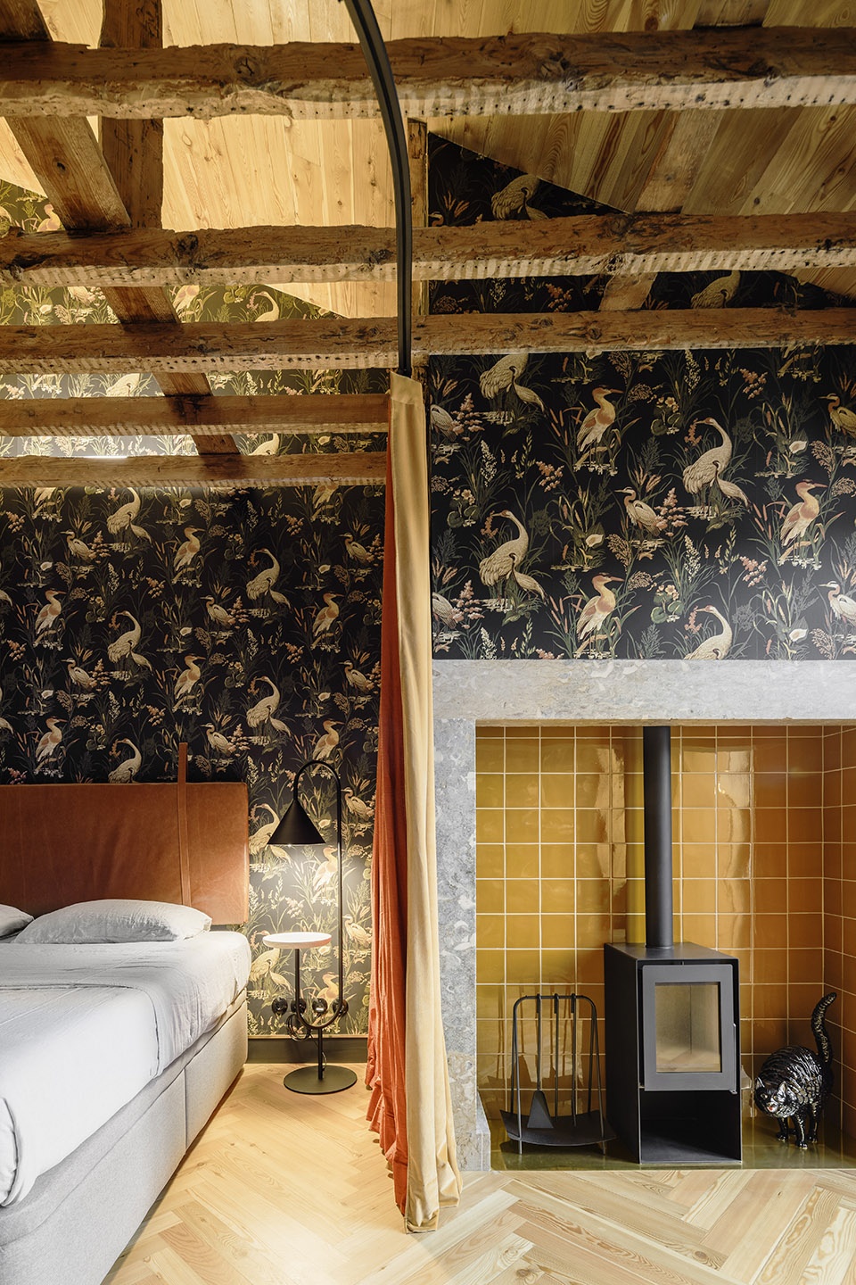 apartamento na almirante reis lisbon by bala atelier