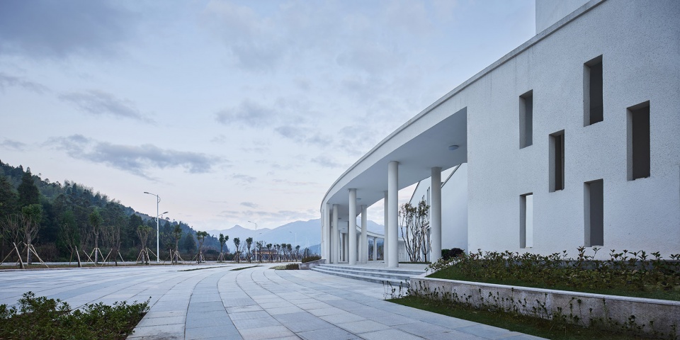 the Reception Hall of Chinese Mermaid Culture Town Atelier I