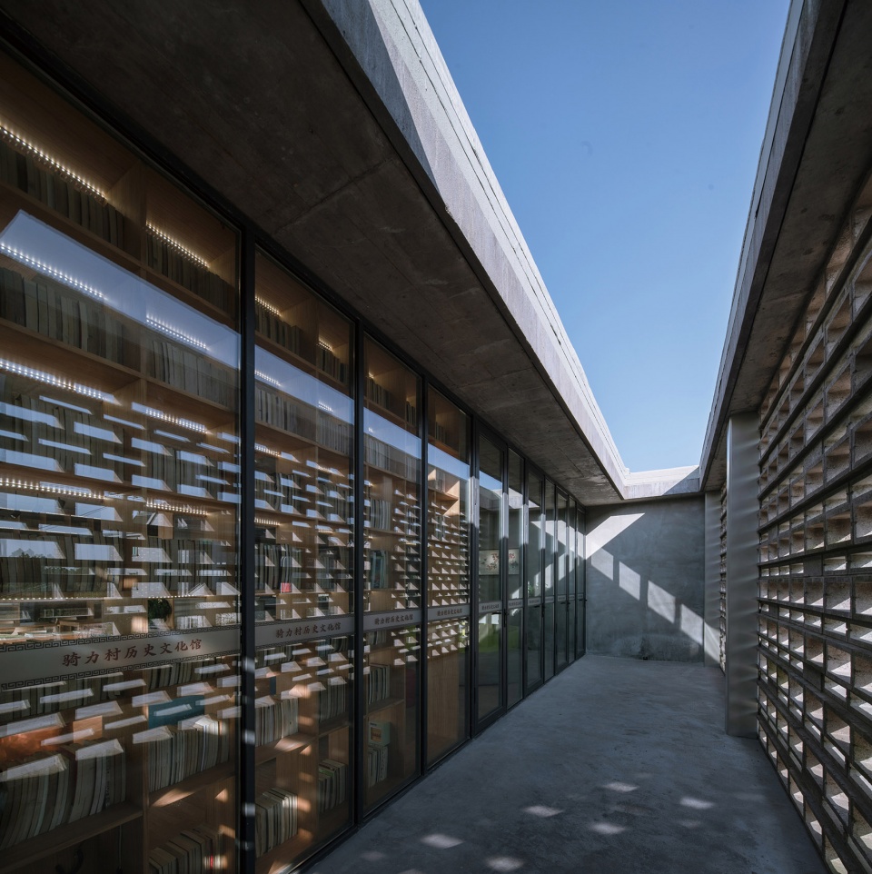 Party and Public Center of Qili Village SSDesign