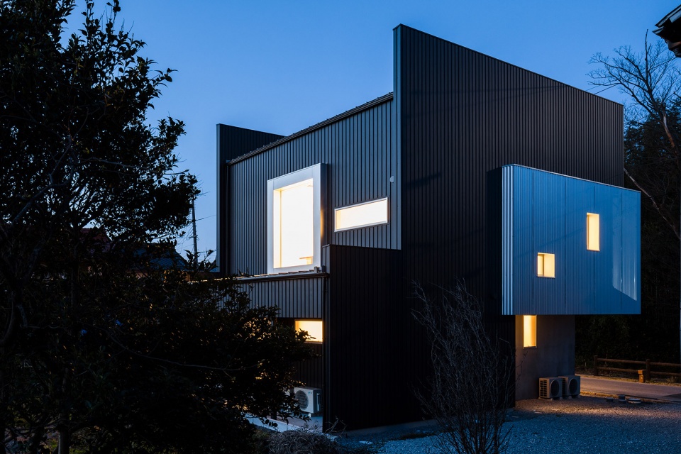 FRAME HOUSE Form Kouichi Kimura Architects