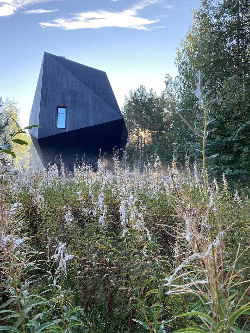 meteorite wood home finland by atelje sotamaa