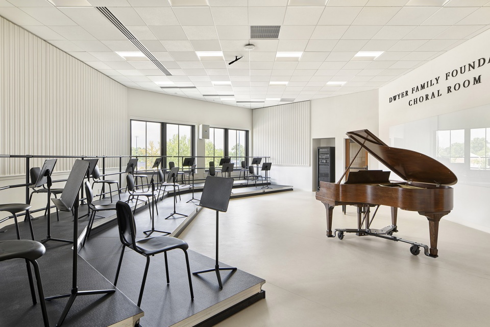 Joan and John Mullen Center for the Performing Arts VMA RAMSA