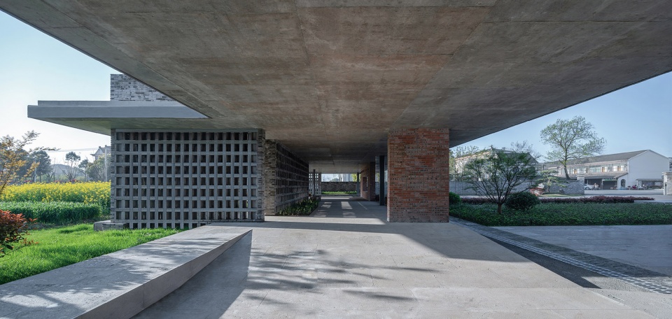Party and Public Center of Qili Village SSDesign