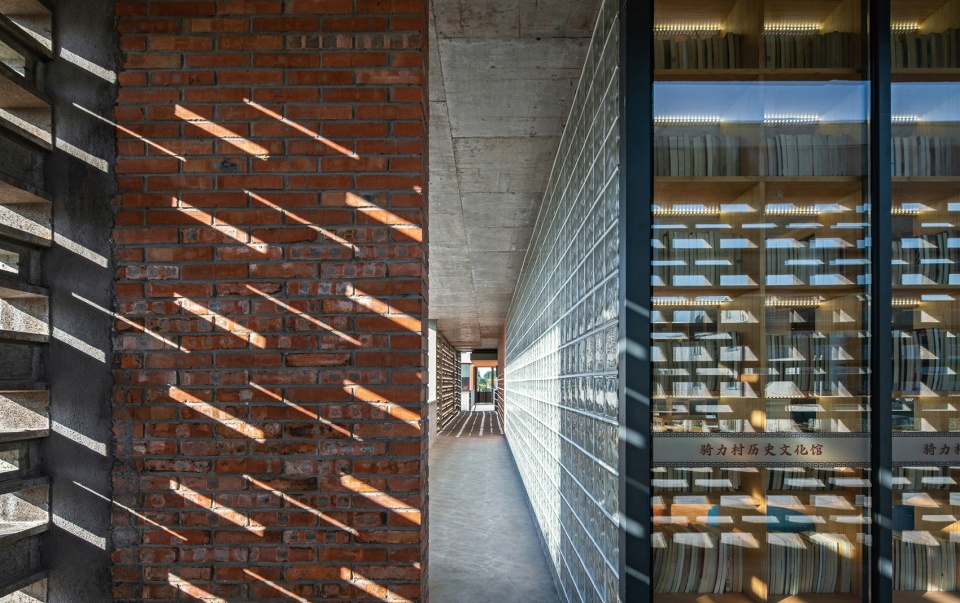 Party and Public Center of Qili Village SSDesign