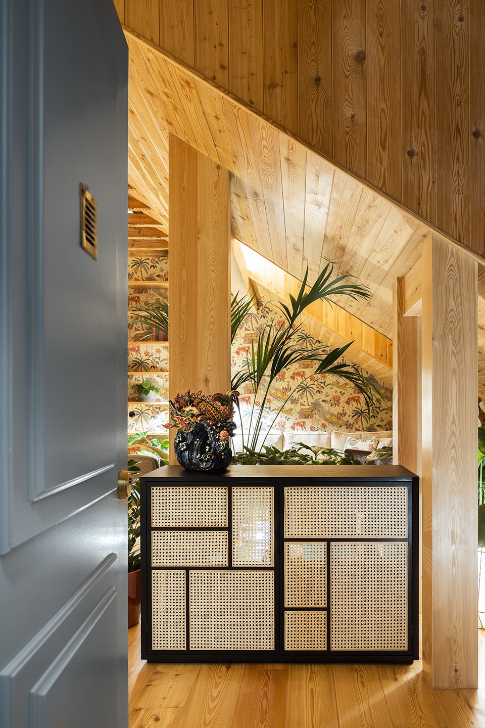 apartamento na almirante reis lisbon by bala atelier