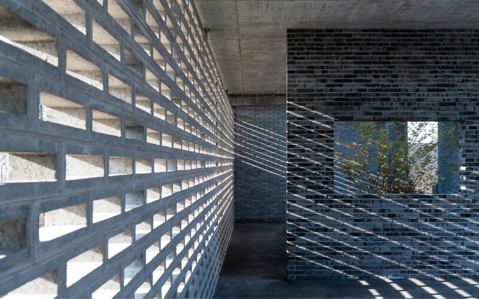 Party and Public Center of Qili Village SSDesign