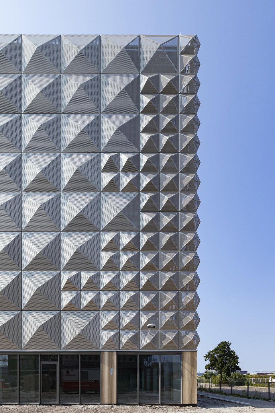 parkeergarage a1 amsterdam by xvw architectuur