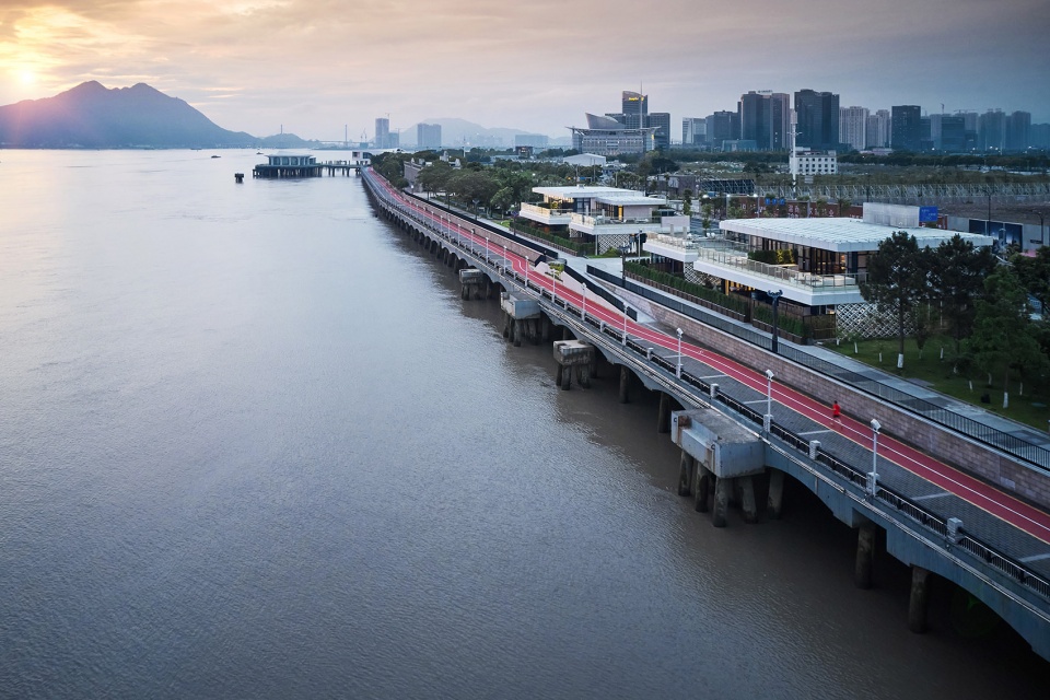 wenzhou 1 8km new bund ou river lighting wharf materplan by antistatics architecture