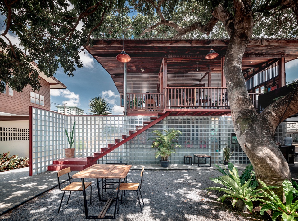 tamarind bistro and music house by bodinchapa architects