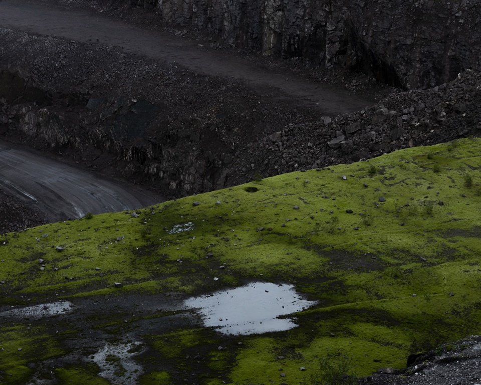 Geopolymer Concrete by Snøhetta Saferock