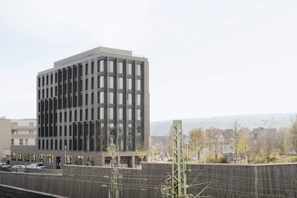 the commercial tower westspitze by ar architekten