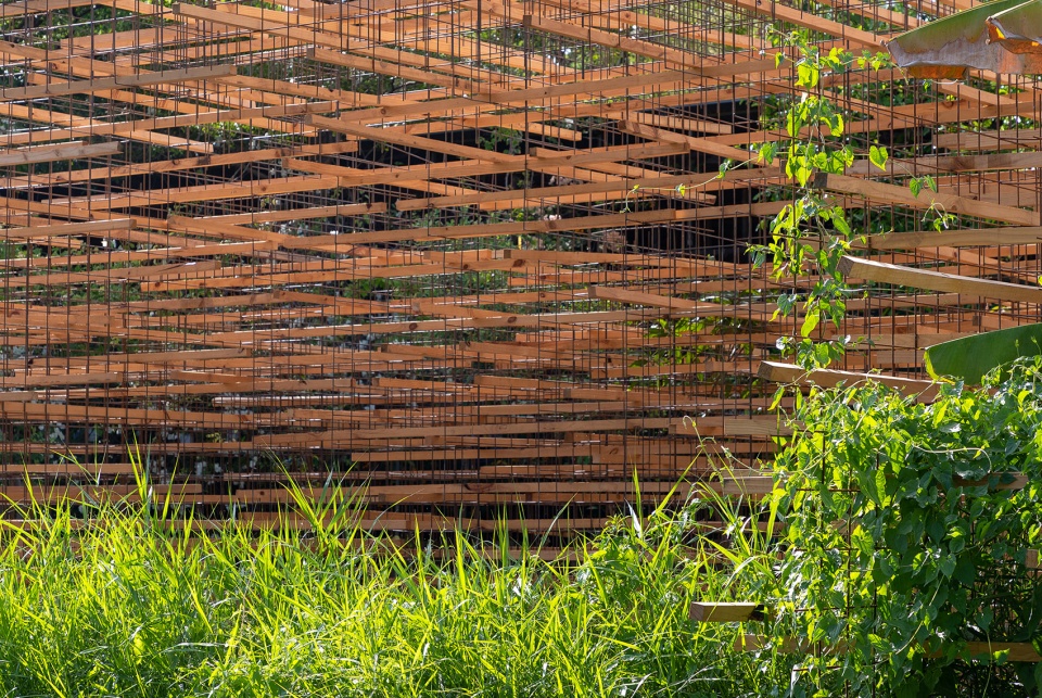 The Straw Pavilion by MIA Design Studio