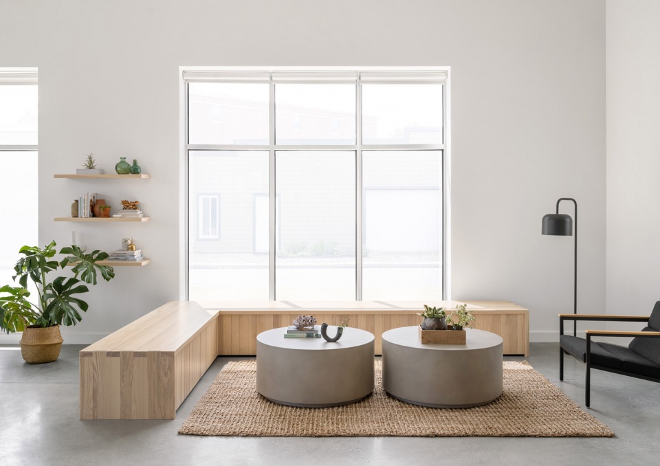 SeaWeed showroom by MAAM