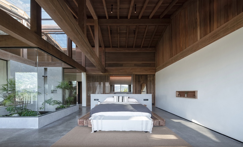 woodsy whispers residence in maer shan village china by shulin architectural design
