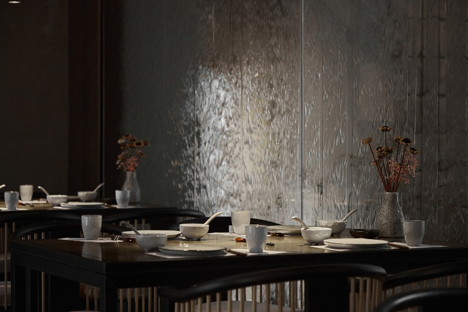 Gu Yu Restaurant China by Blank pearl design studio
