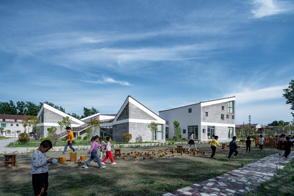 second home for the left behind children jiangsu beisha kindergarten china by crossboundaries
