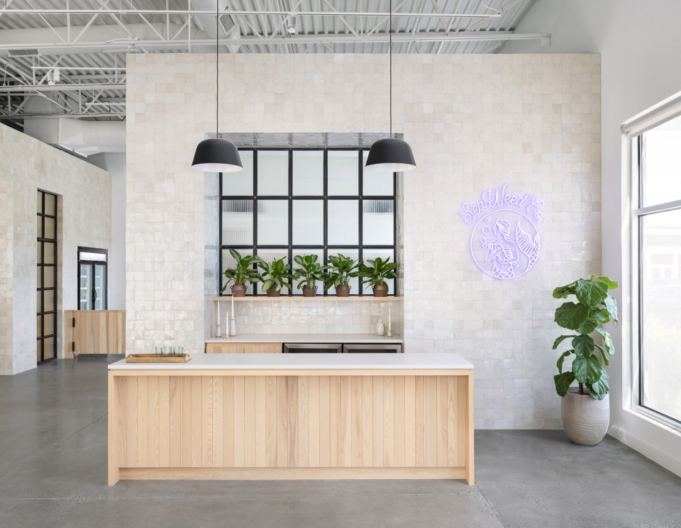 SeaWeed showroom by MAAM