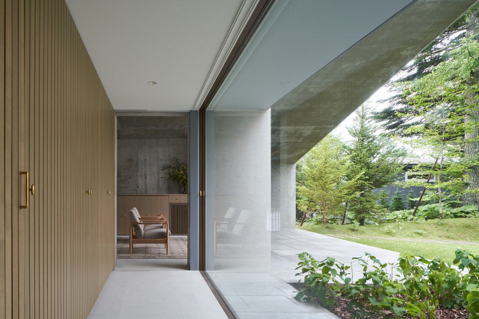 symbiotic house by r e a d architects