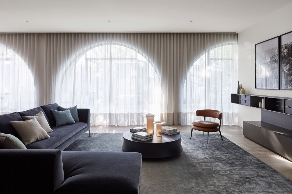 Huntingtower Road Apartments by Jolson Architecture and Interiors