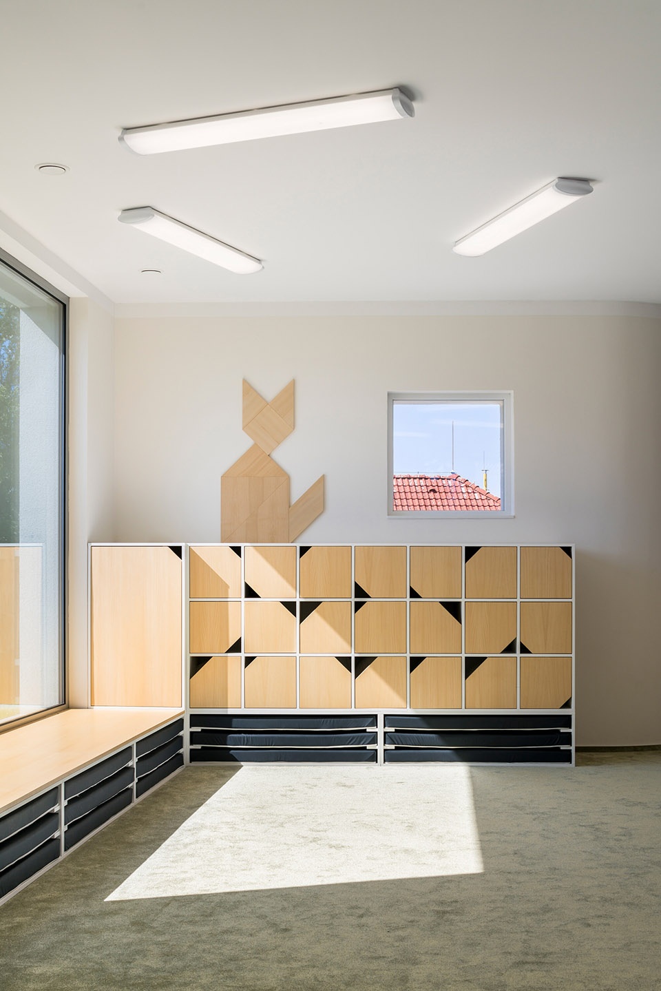 Montessori Kindergarten by No Architects