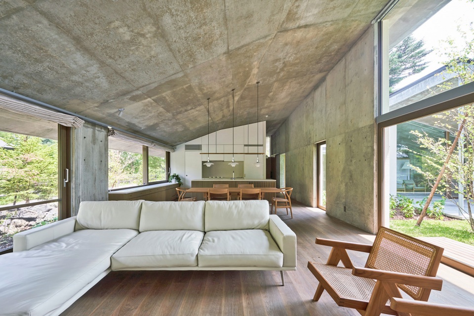 symbiotic house by r e a d architects