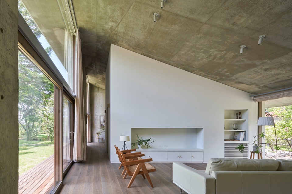 symbiotic house by r e a d architects