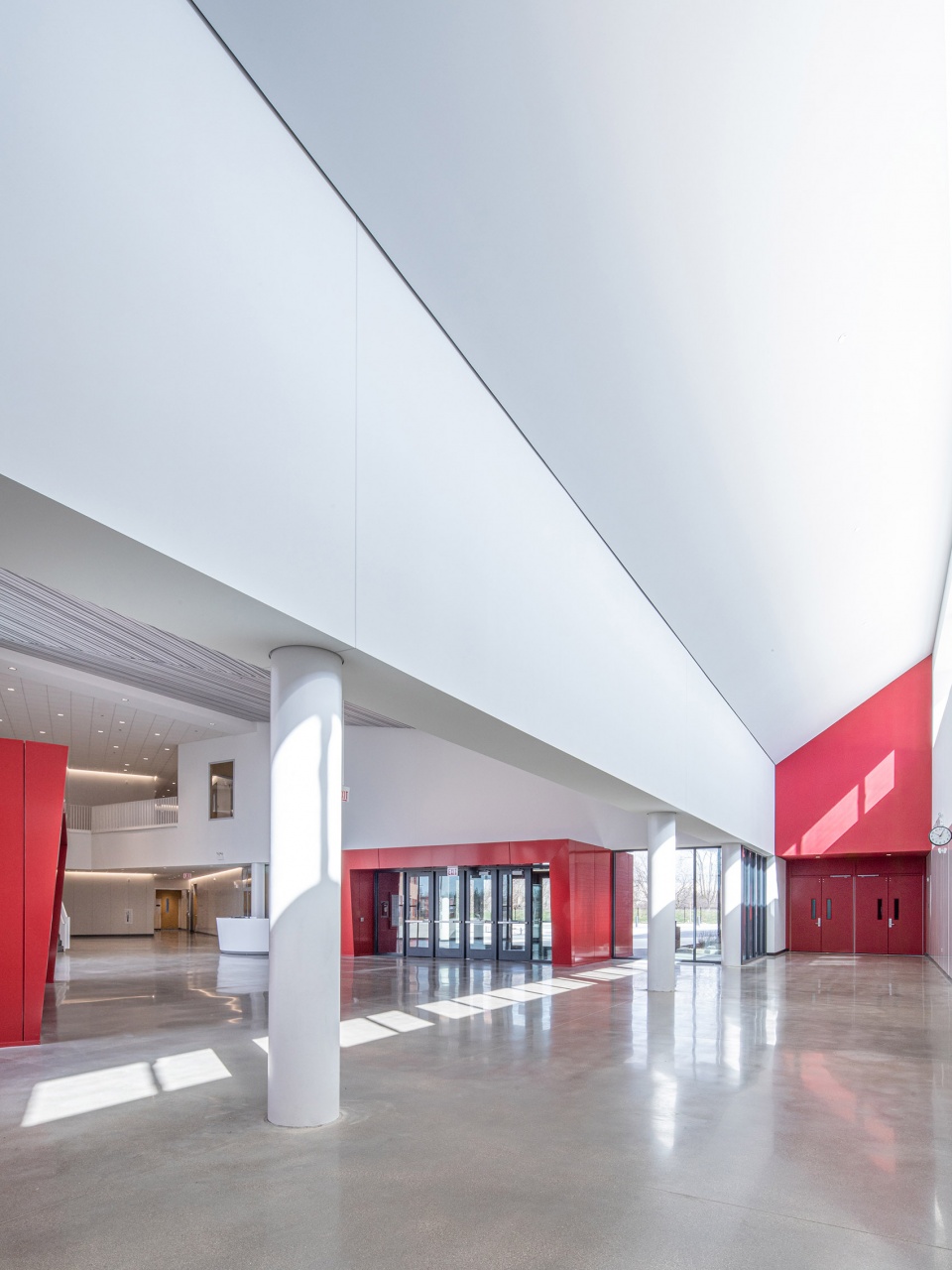 TAFT FRESHMAN ACADEMY by STL architects