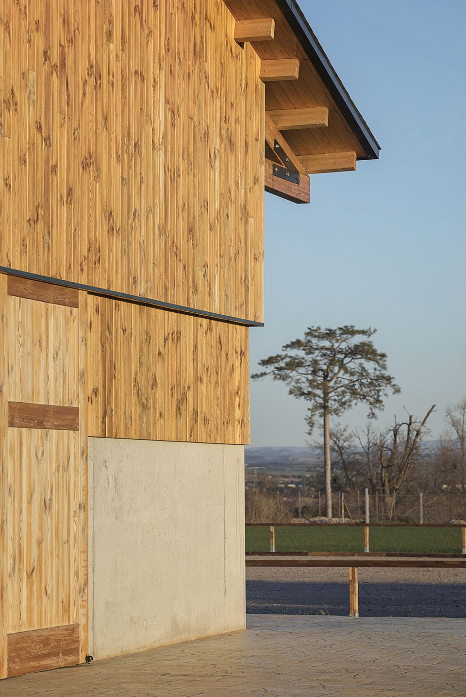 马舍,西班牙 / gabarra arquitectes - 谷德设计网