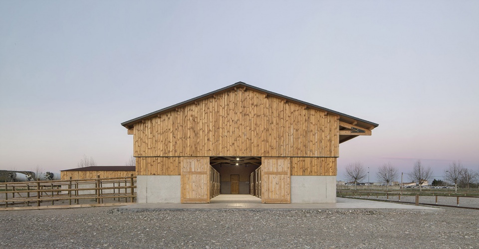 马舍,西班牙 / gabarra arquitectes - 谷德设计网