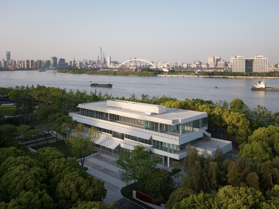 Renovation of Shanghai Westbund headquarter building HCCH Studio