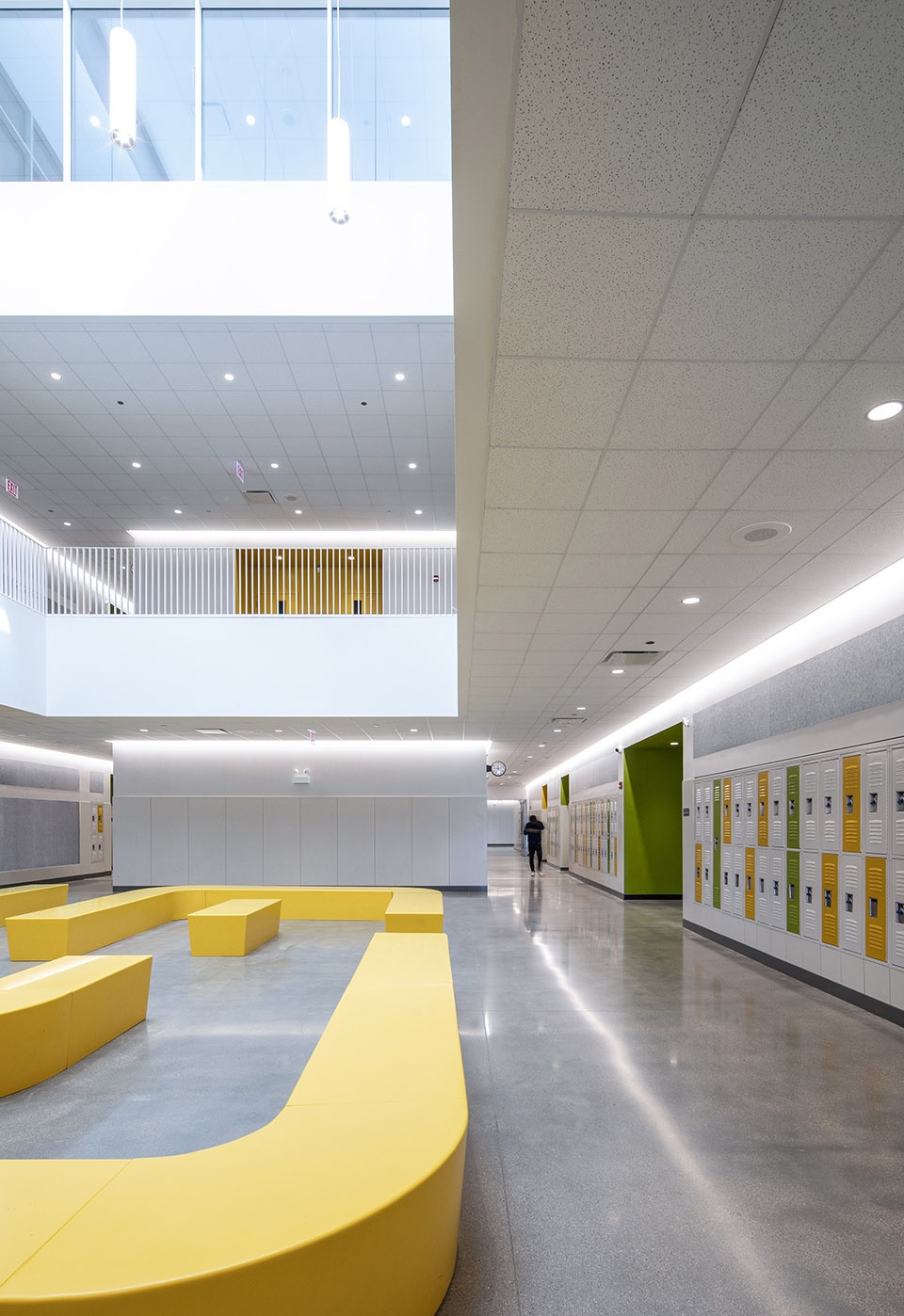 TAFT FRESHMAN ACADEMY by STL architects