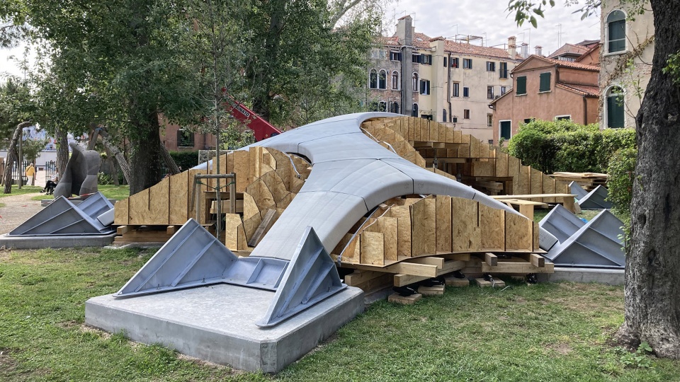 striatus by zaha hadid architects